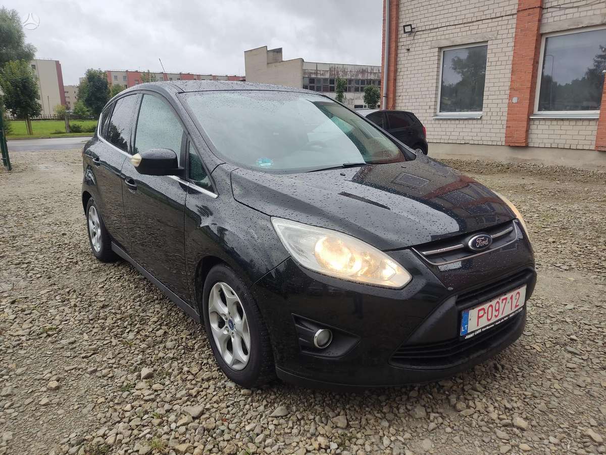 Ford C-MAX 2011 — rear view
