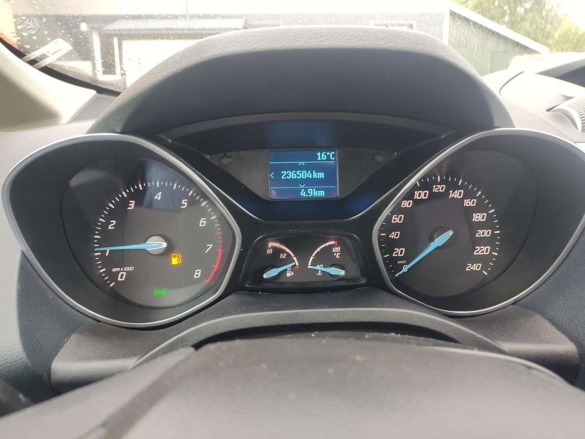 Ford C-MAX 2011 — photo 8