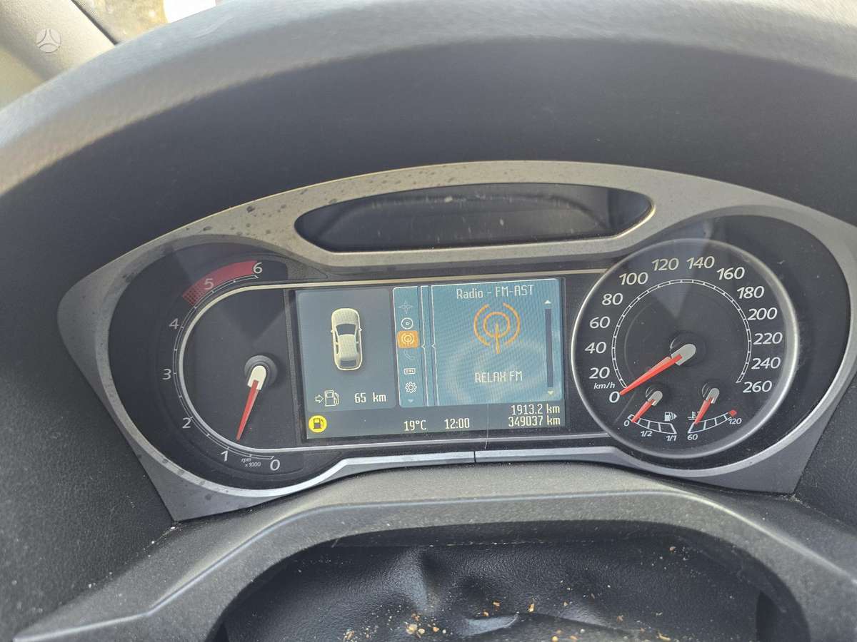 Ford S-MAX 2008 — photo 11