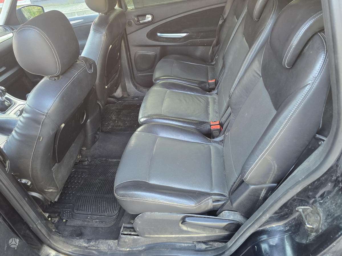 Ford S-MAX 2008 — photo 8