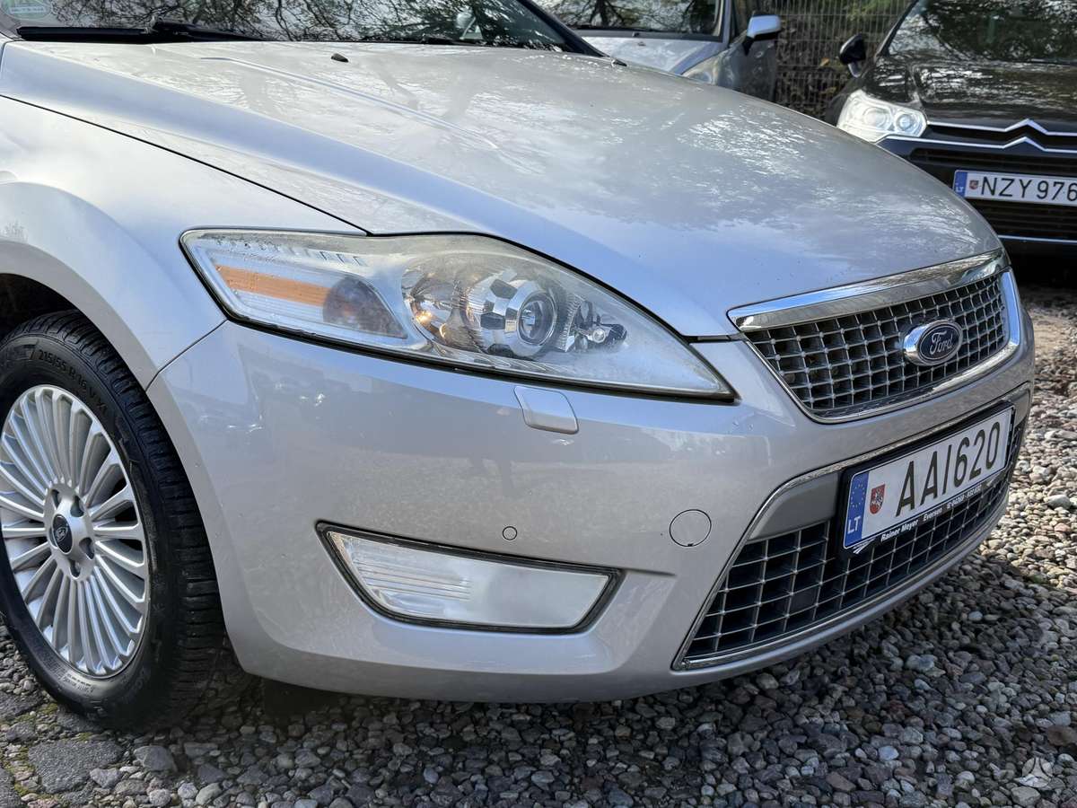 Ford Mondeo 2007 — вигляд ззаду