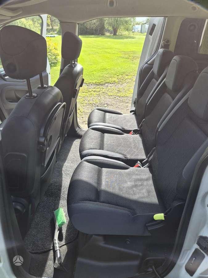 Peugeot Partner 2009 — photo 14