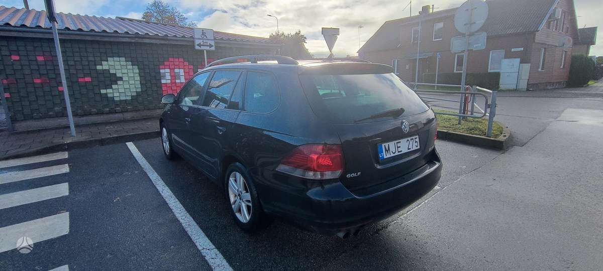 Volkswagen Golf 2012 — engine 2000 cm³, 140 HP (103kW)