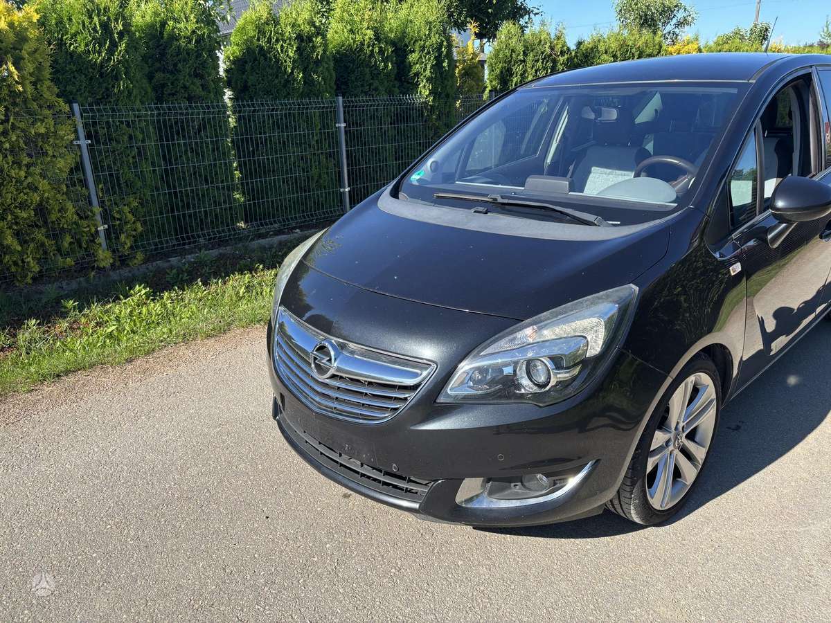 Opel Meriva 2015 — photo 7