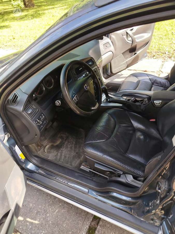 Volvo XC70 2006 — photo 7