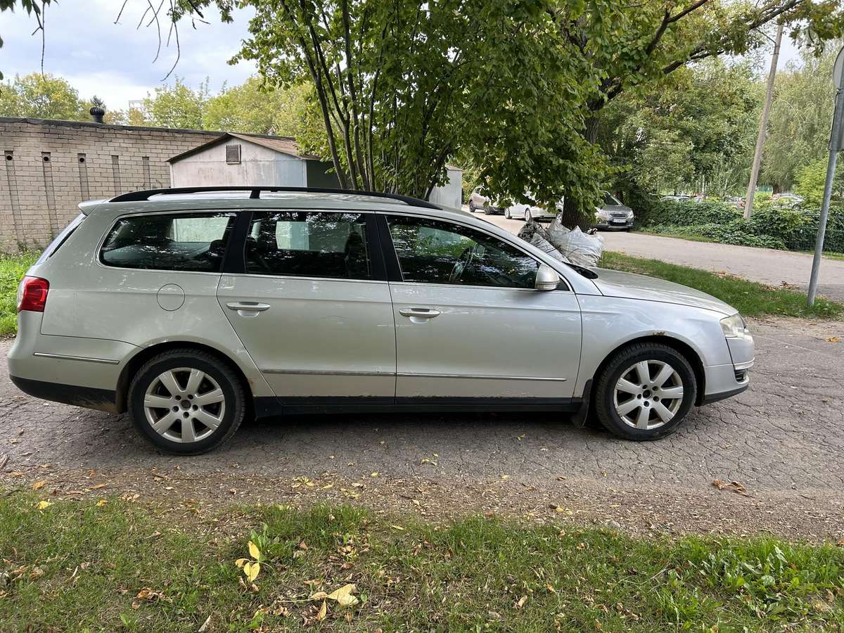 Volkswagen Passat 2006 — photo 8