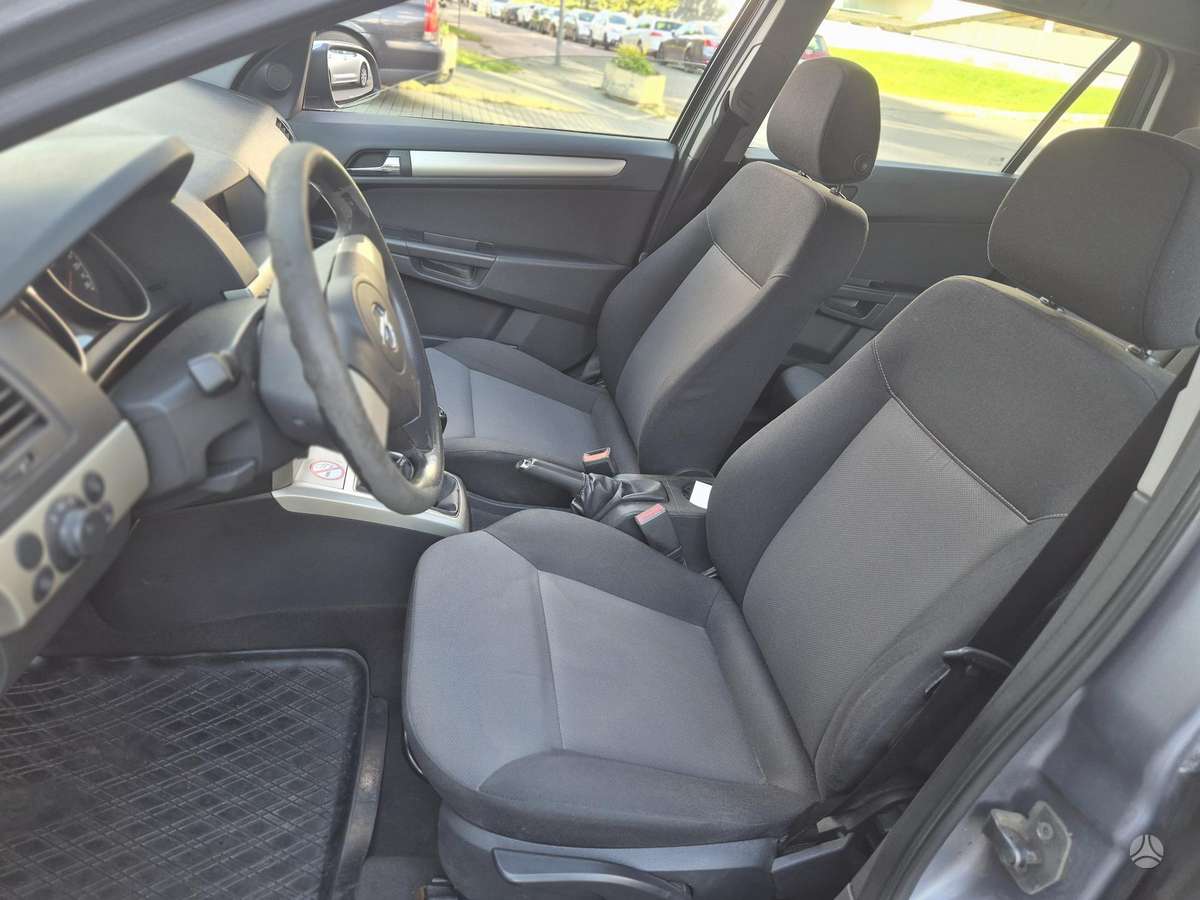 Opel Astra 2008 — photo 6