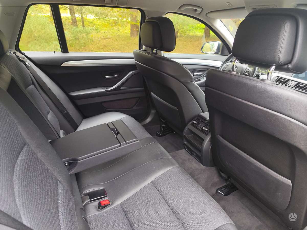 BMW 525 2012 — photo 10