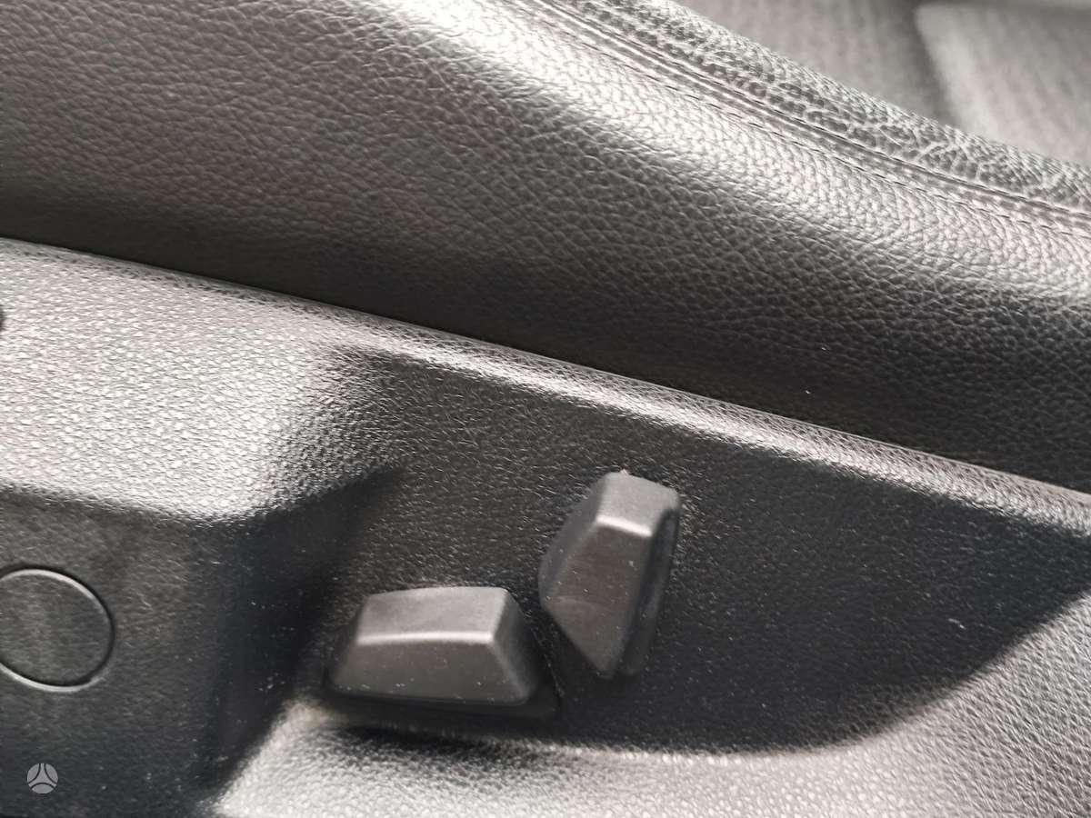 BMW 525 2012 — photo 14
