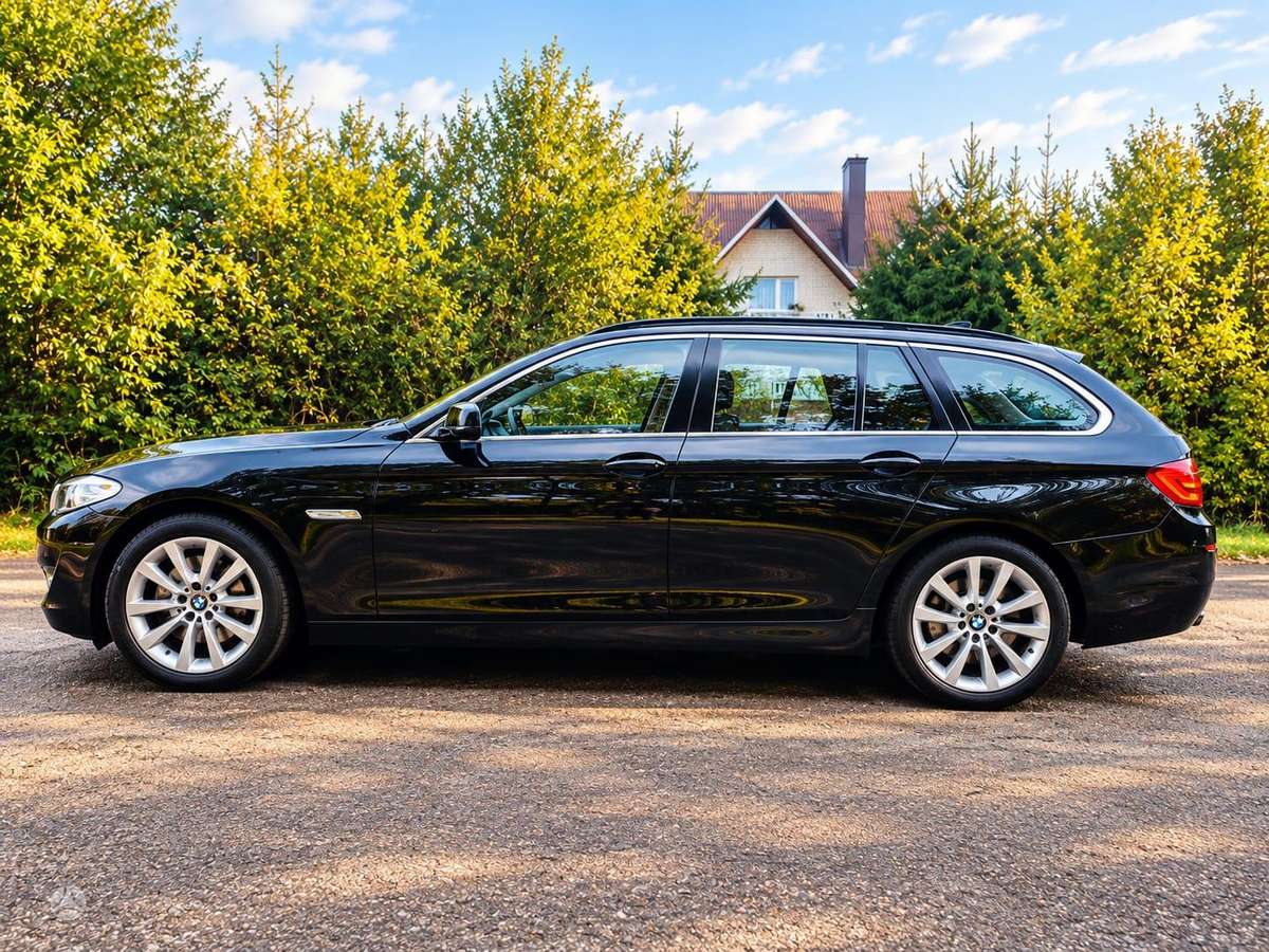 BMW 525 2012 — photo 5
