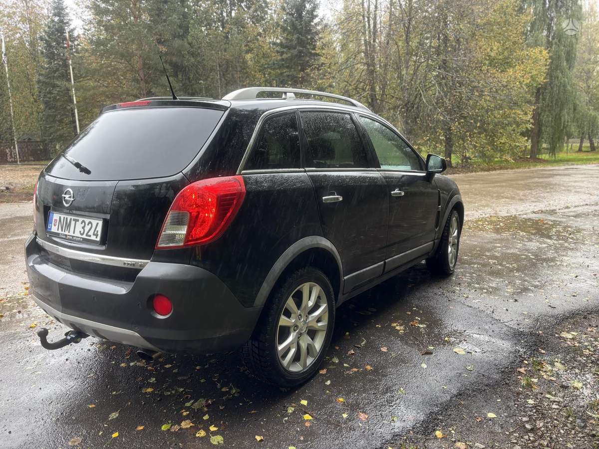 Opel Antara 2011 — photo 5