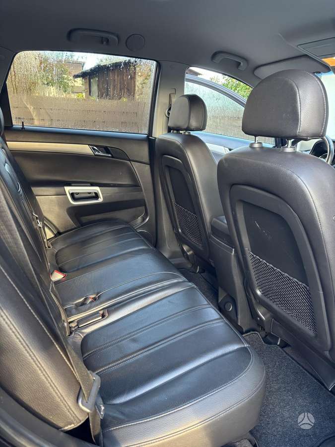 Opel Antara 2011 — photo 9