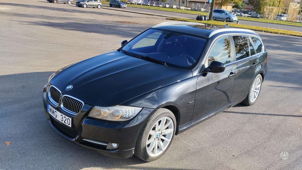 BMW 320 2011 — двигун 1995 cm³, 184 HP (135kW)