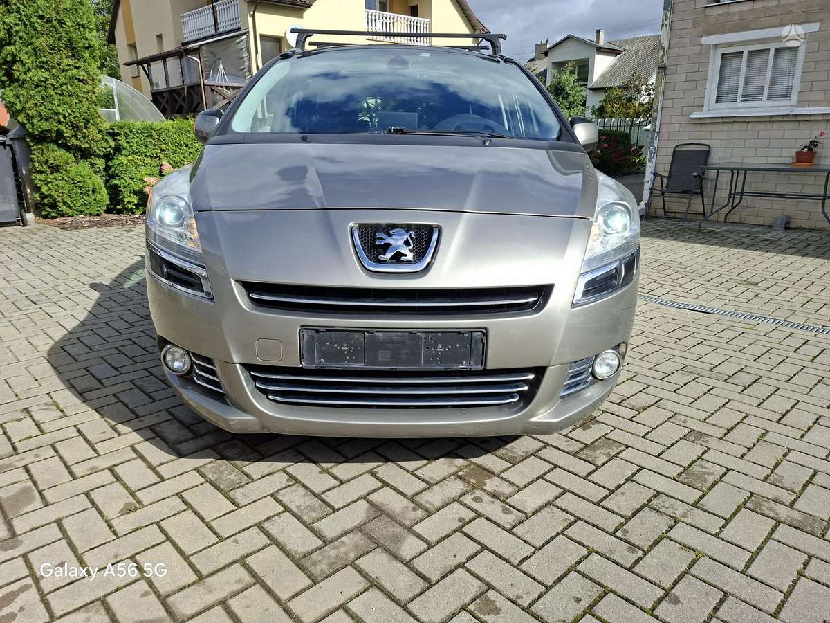 Peugeot 5008 2012 — авто для ЗСУ з Європи