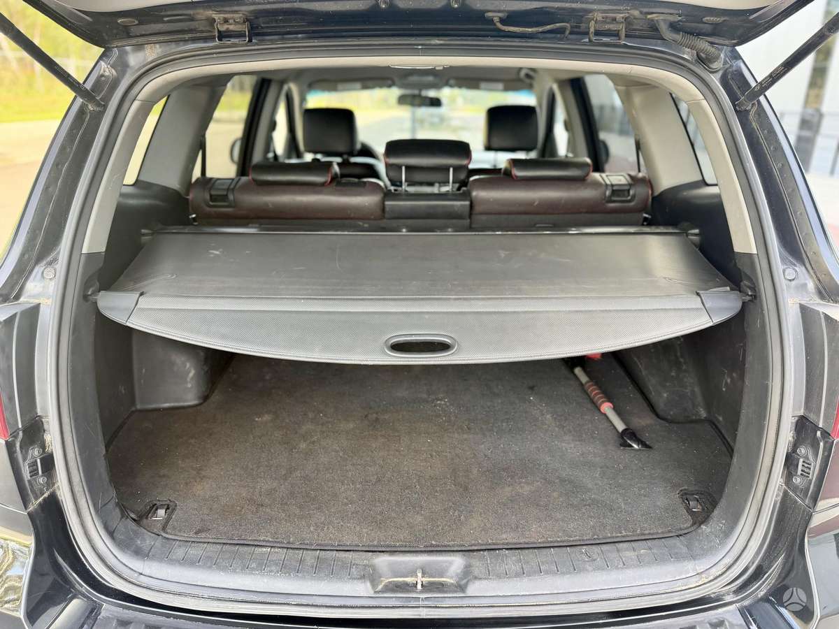 Hyundai Santa 2009 — photo 27