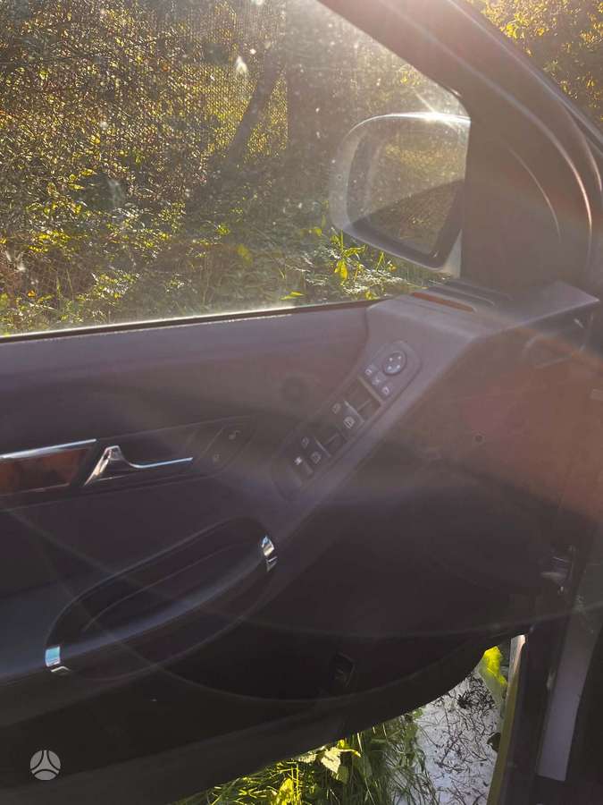 Mercedes-Benz R320 2006 — photo 17