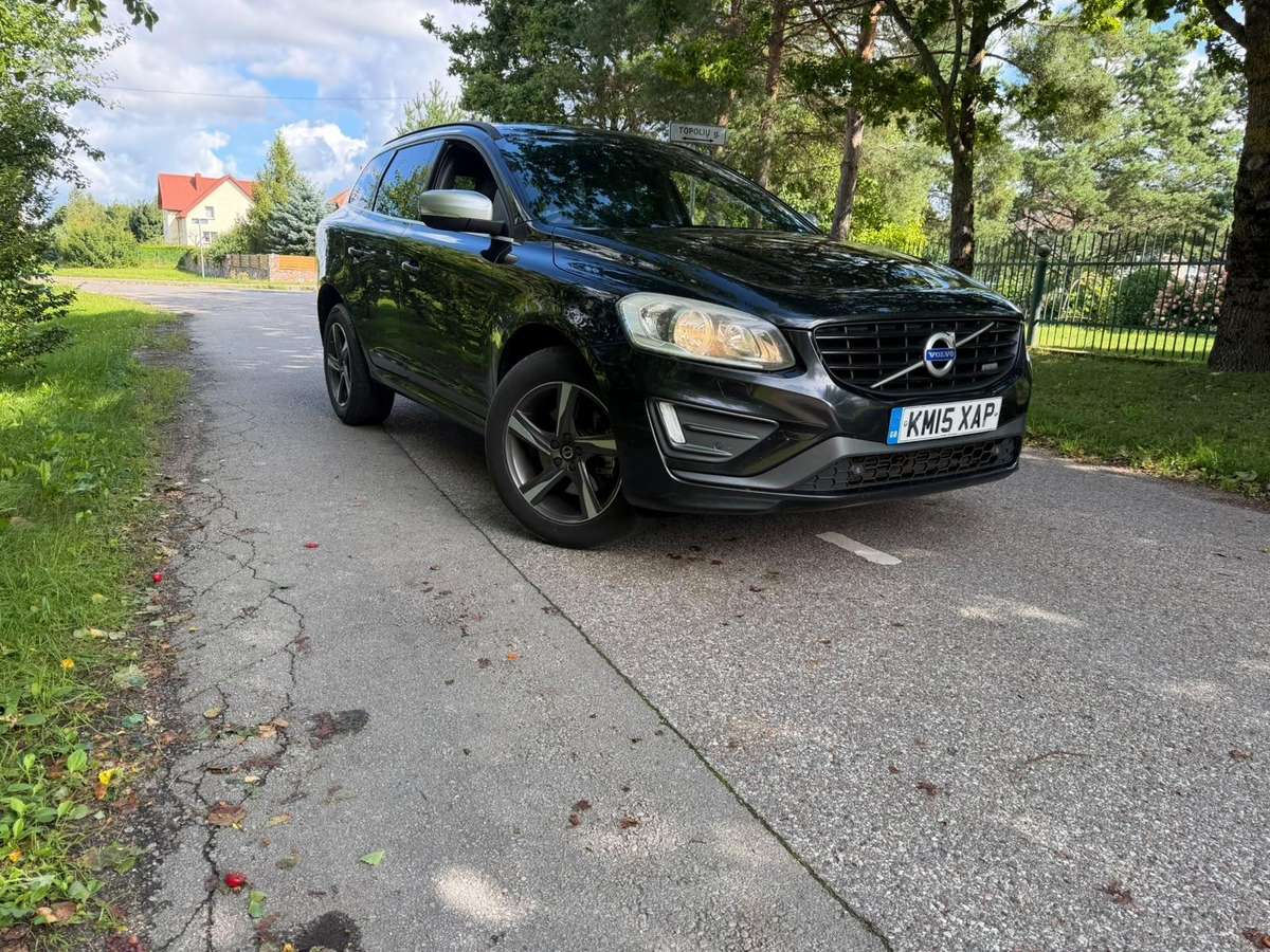 Volvo XC60 2015 — photo 17