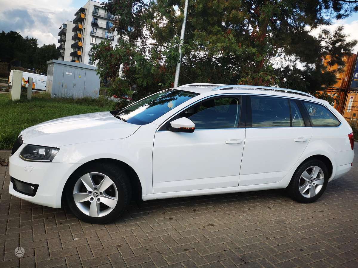 Skoda Octavia 2015 — engine 1598 cm³, 105 HP (77kW)