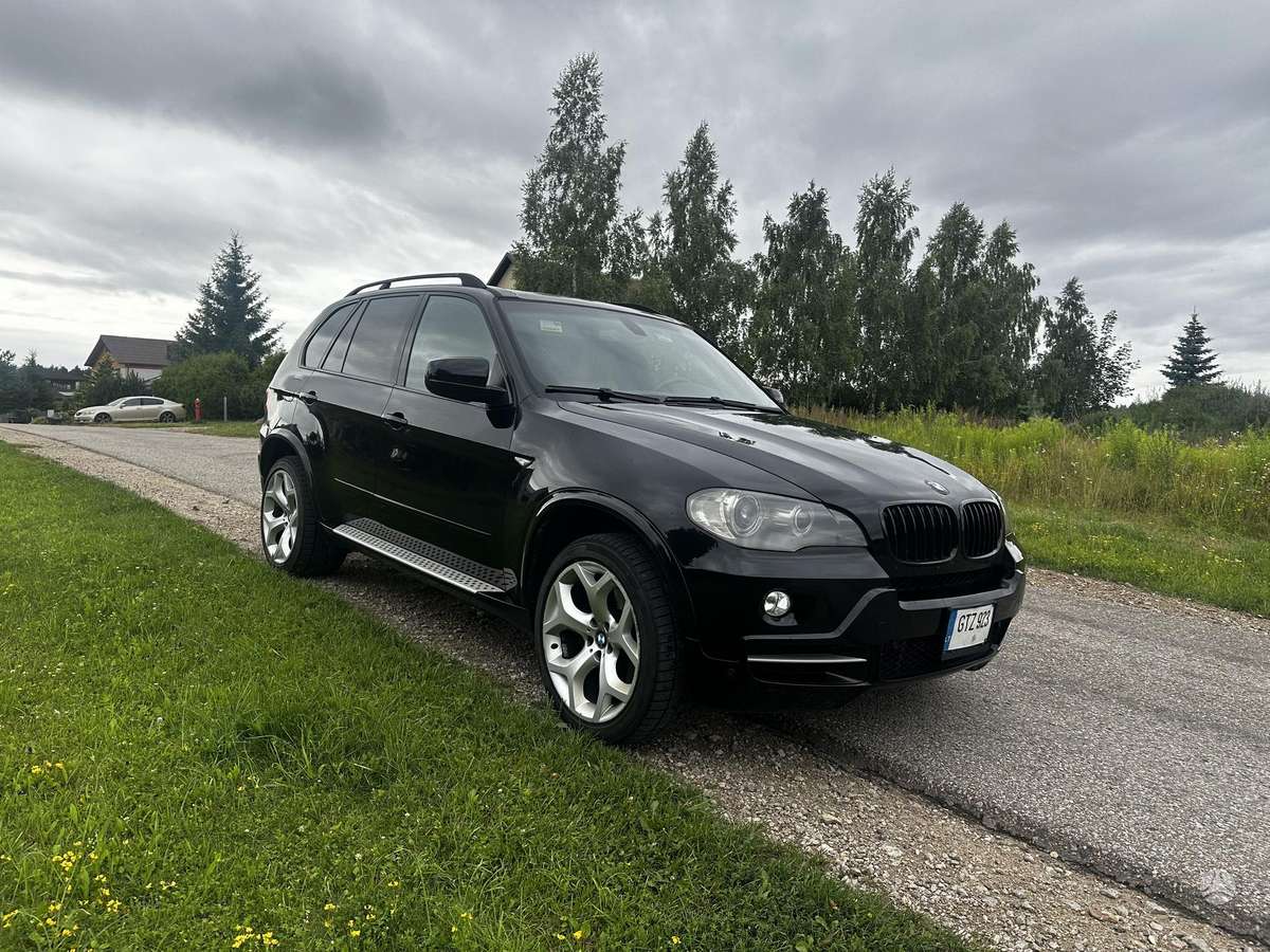 BMW X5 2008 — photo 17