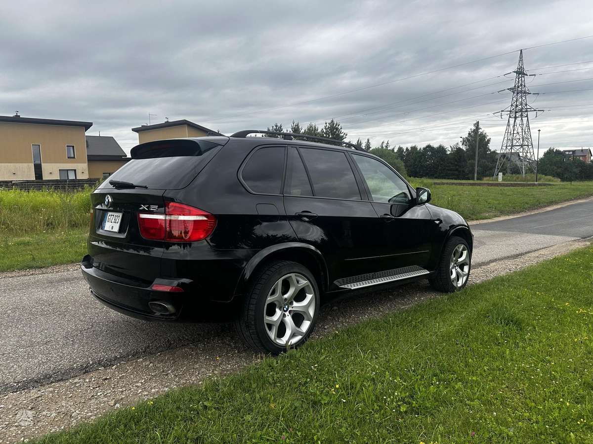 BMW X5 2008 — photo 6