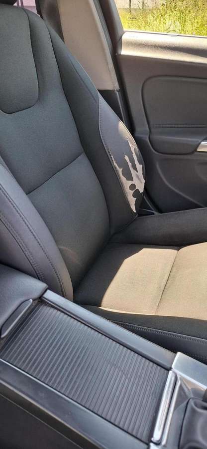 Volvo V60 2011 — photo 8