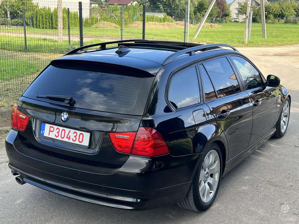 BMW 320 2010 — engine 1995 cm³, 177 HP (130kW)