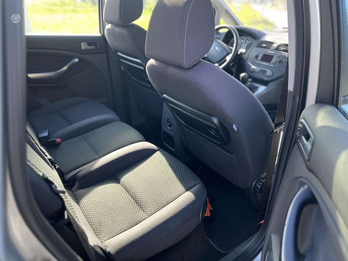 Ford C-MAX 2007 — photo 11