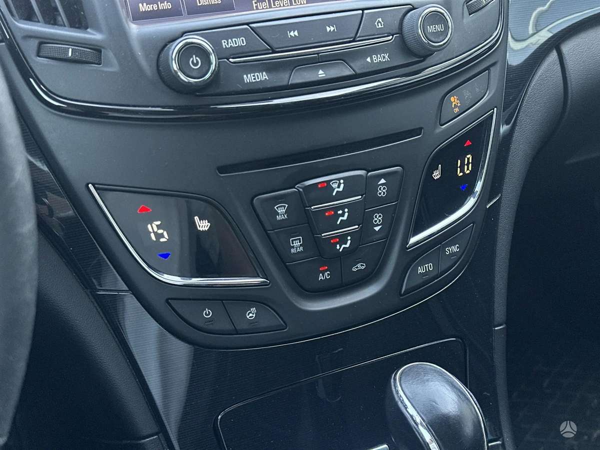 Opel Insignia 2014 — photo 14