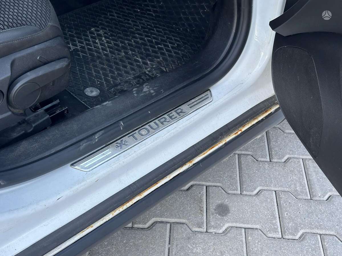 Opel Insignia 2014 — photo 18