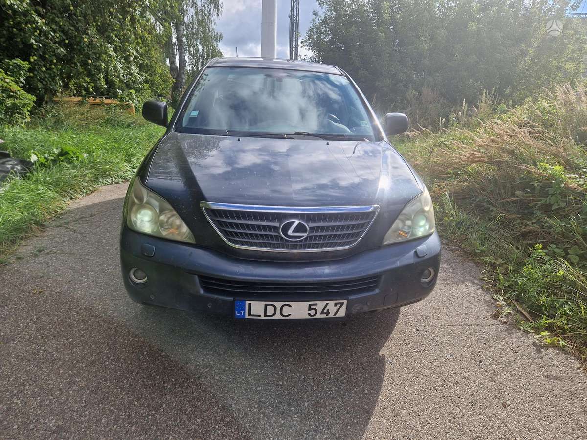 Lexus RX 2006 — салон
