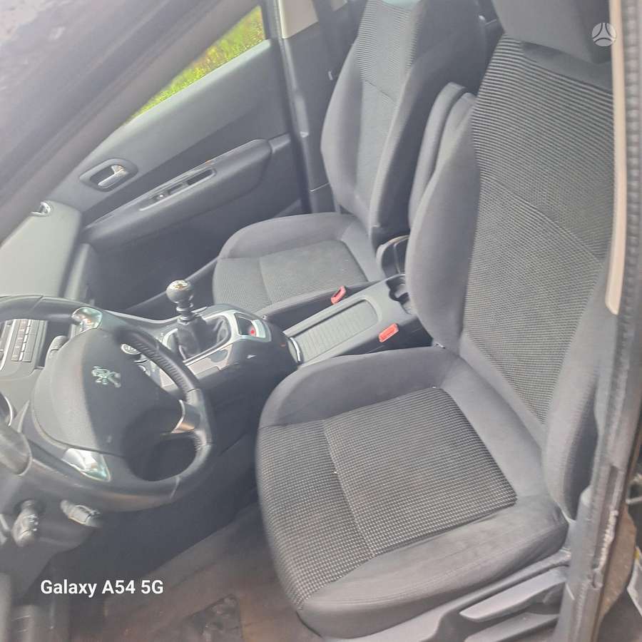 Peugeot 5008 2015 — photo 13