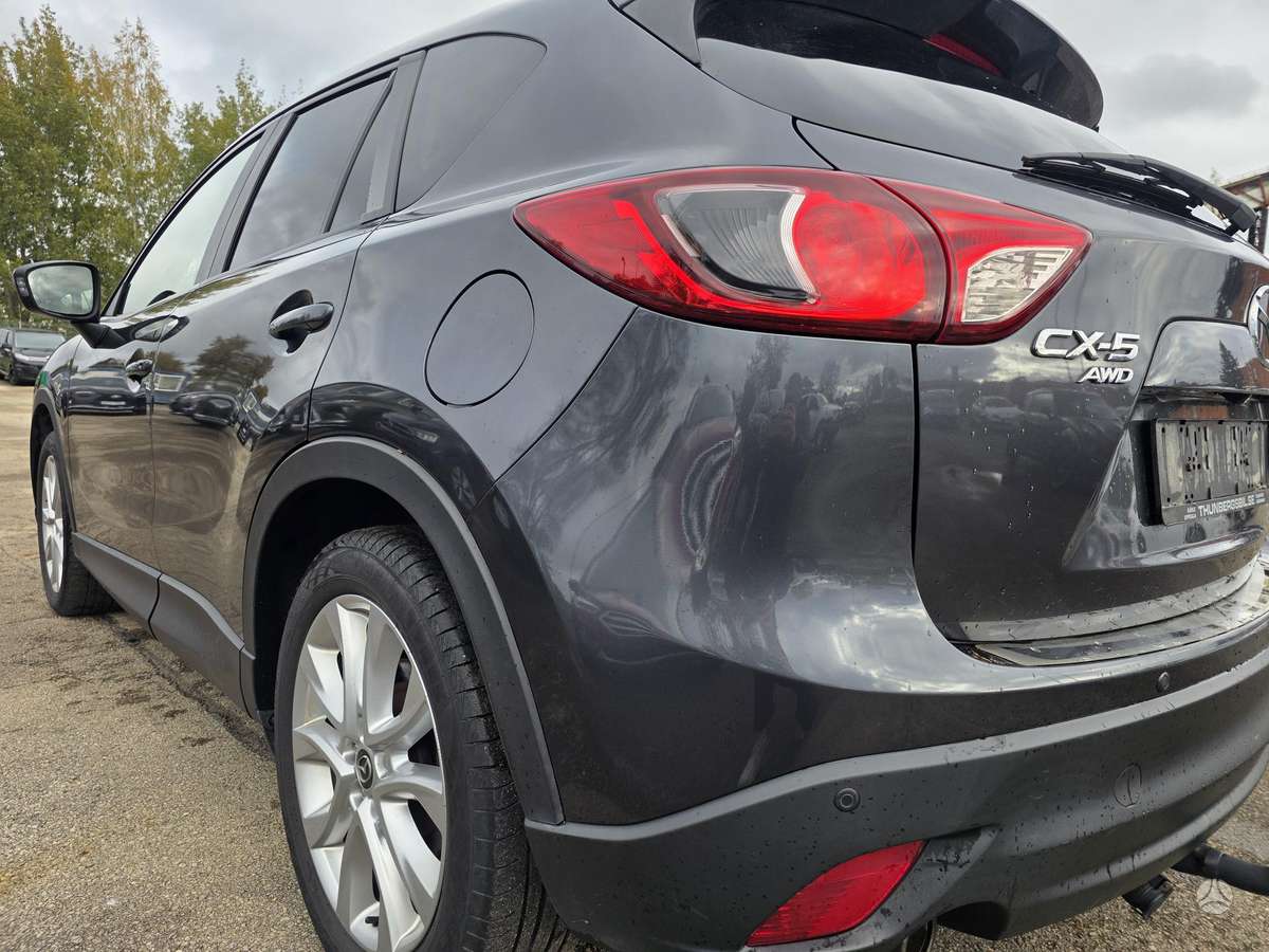 Mazda CX-5 2014 — салон
