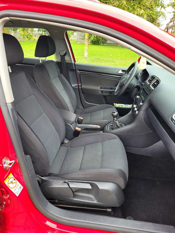 Volkswagen Golf 2010 — photo 22