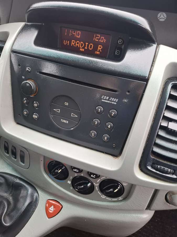 Opel Vivaro 2005 — photo 5