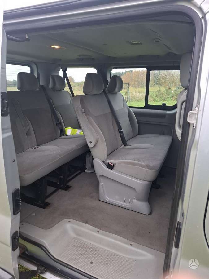 Opel Vivaro 2005 — photo 7