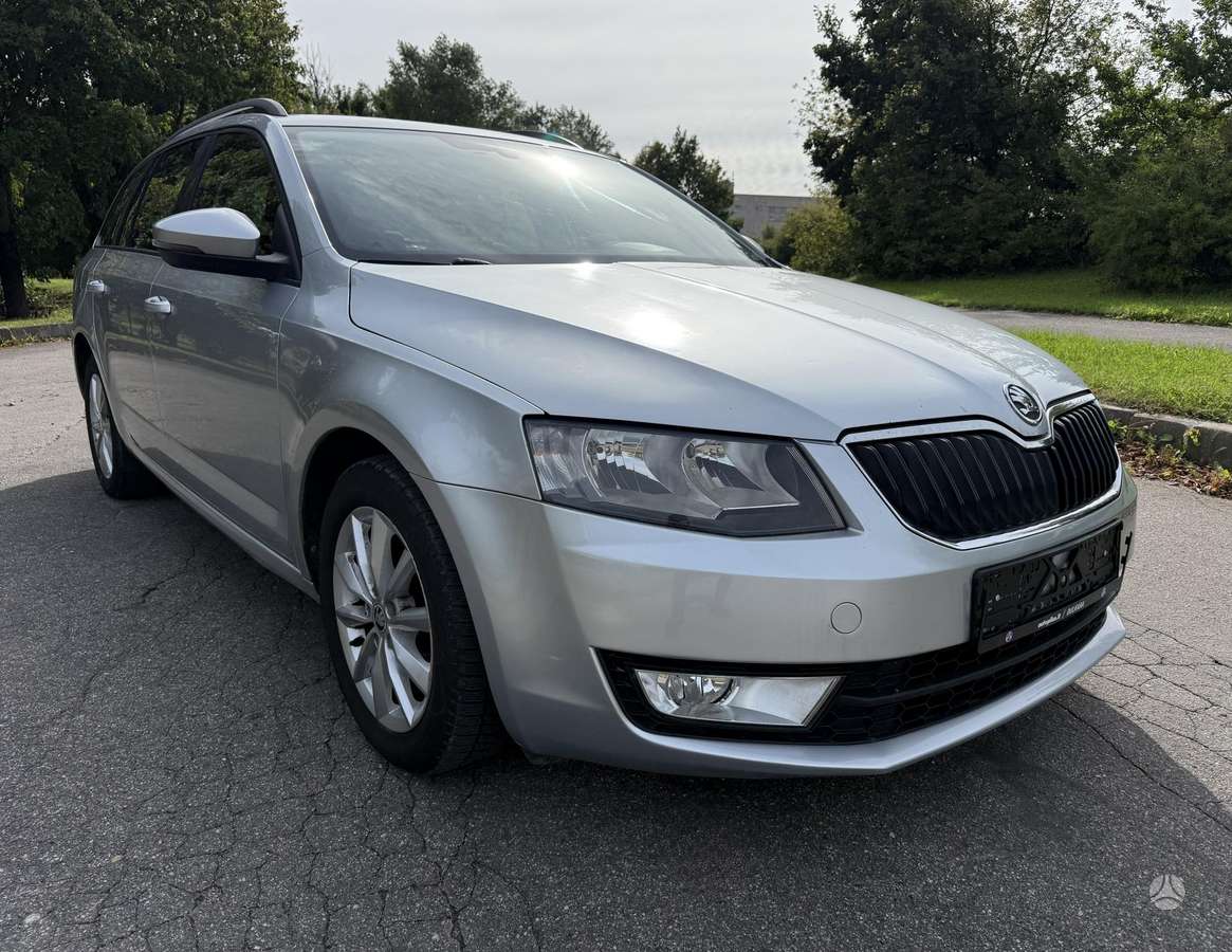 Skoda Octavia 2014 — interior