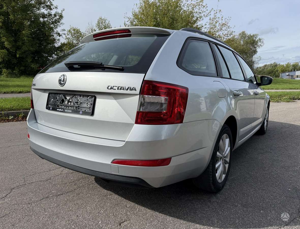 Skoda Octavia 2014 — engine 1598 cm³, 105 HP (77kW)