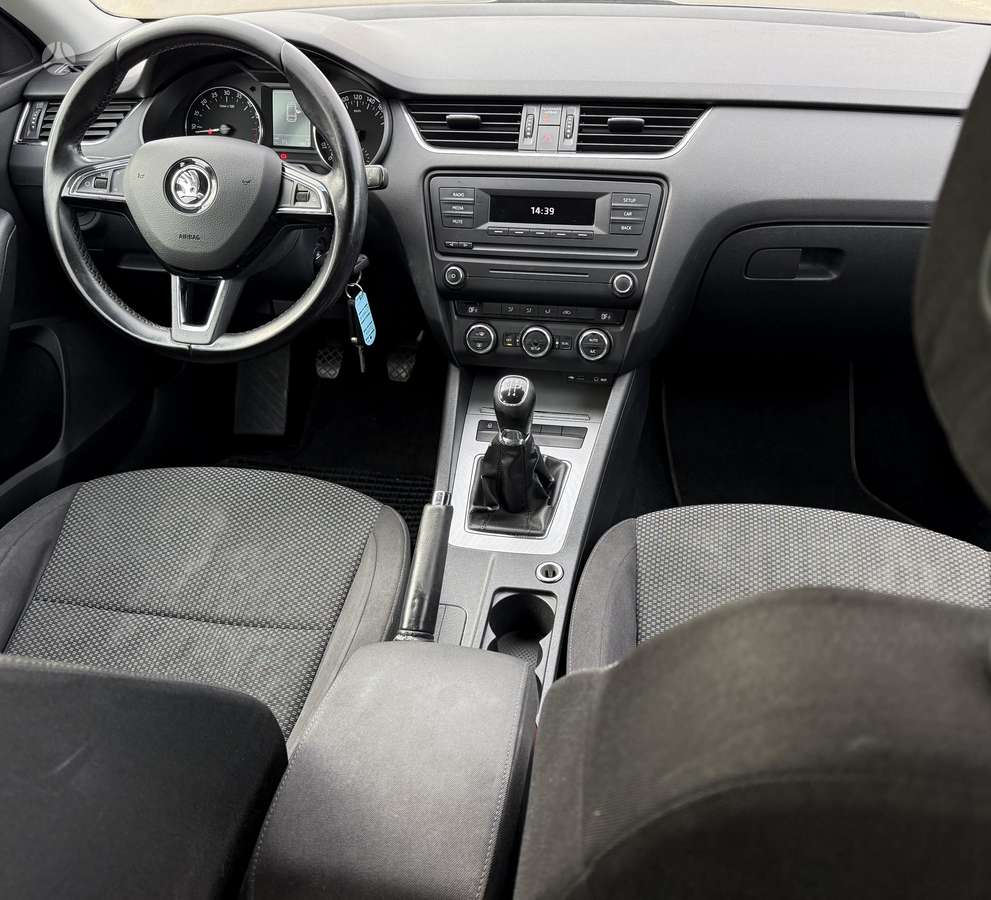 Skoda Octavia 2014 — photo 8