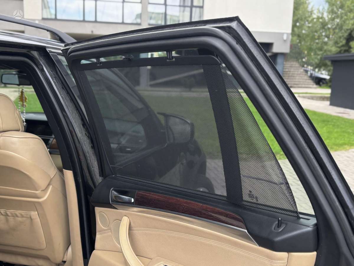 BMW X5 2007 — photo 22