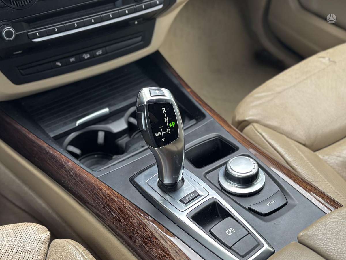 BMW X5 2007 — photo 25