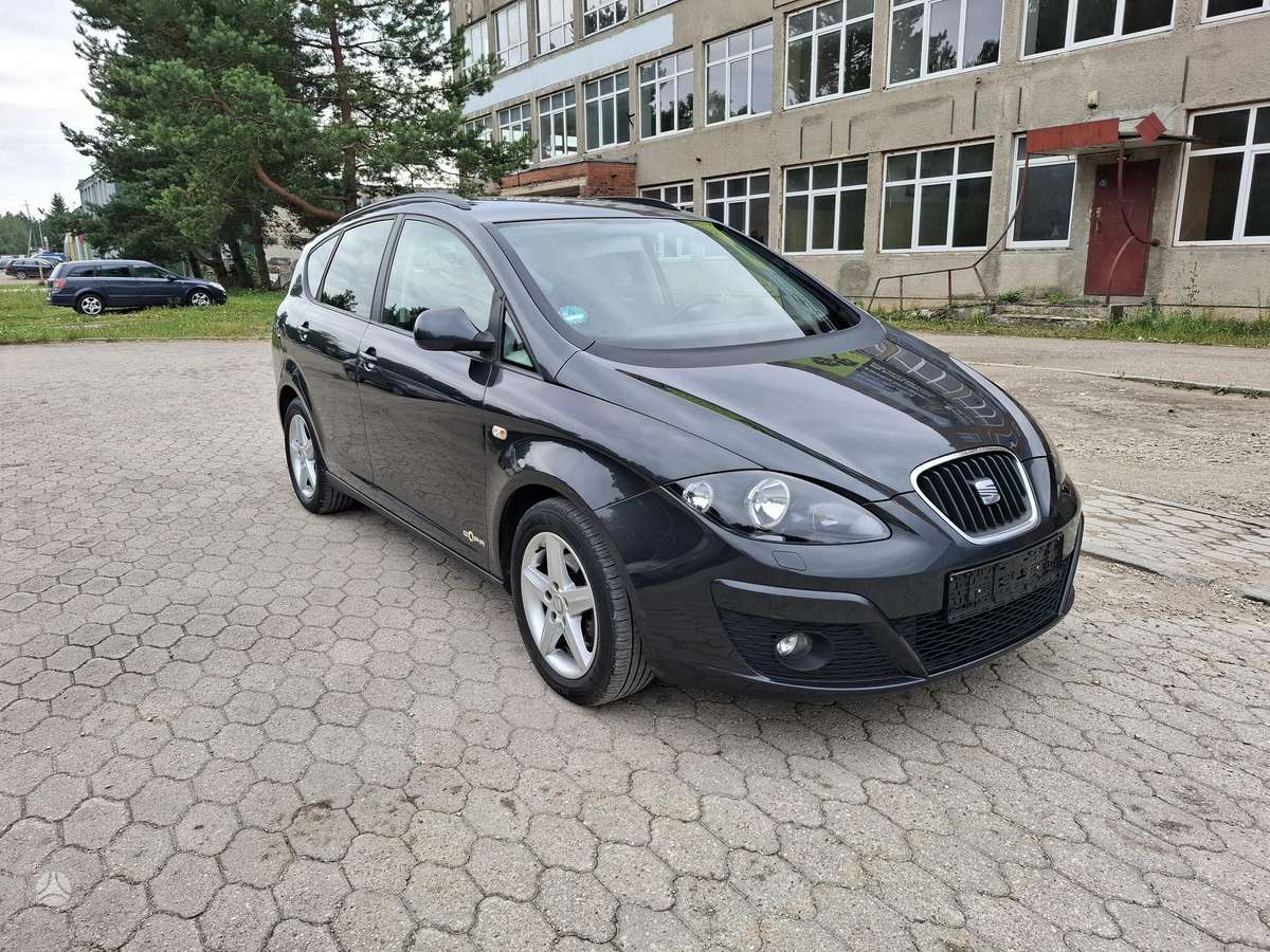 Seat Altea 2012 — вигляд ззаду