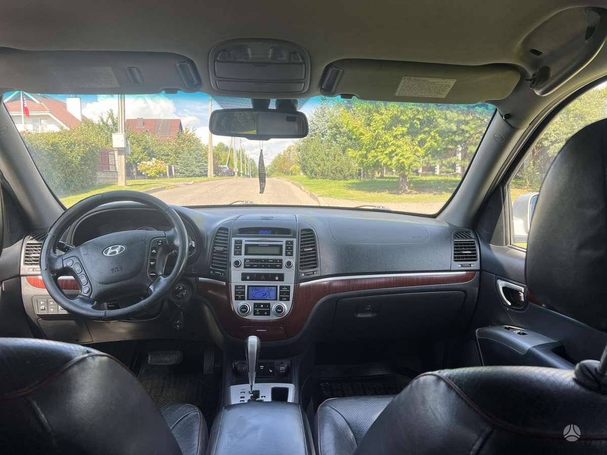 Hyundai Santa 2008 — photo 11