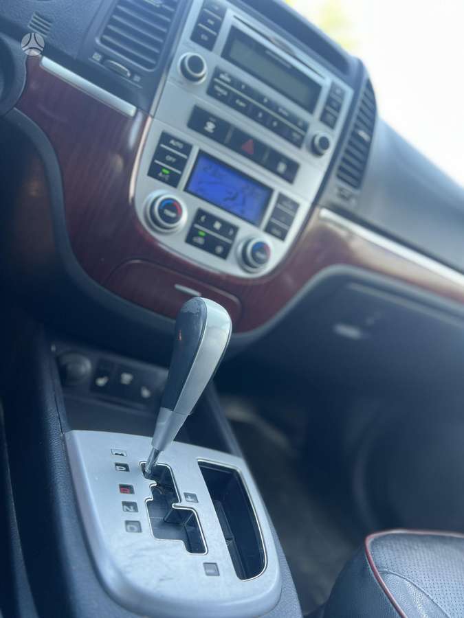 Hyundai Santa 2008 — photo 13