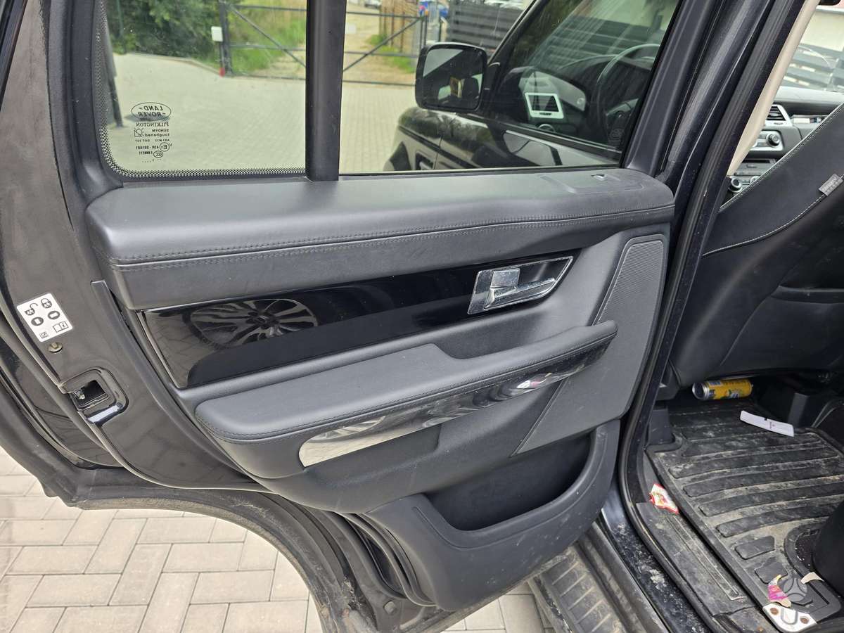 Land Rover 2012 — photo 14
