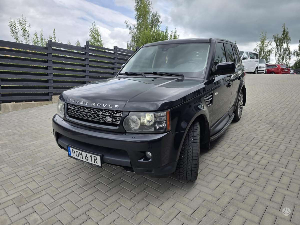 Land Rover 2012 — rear view