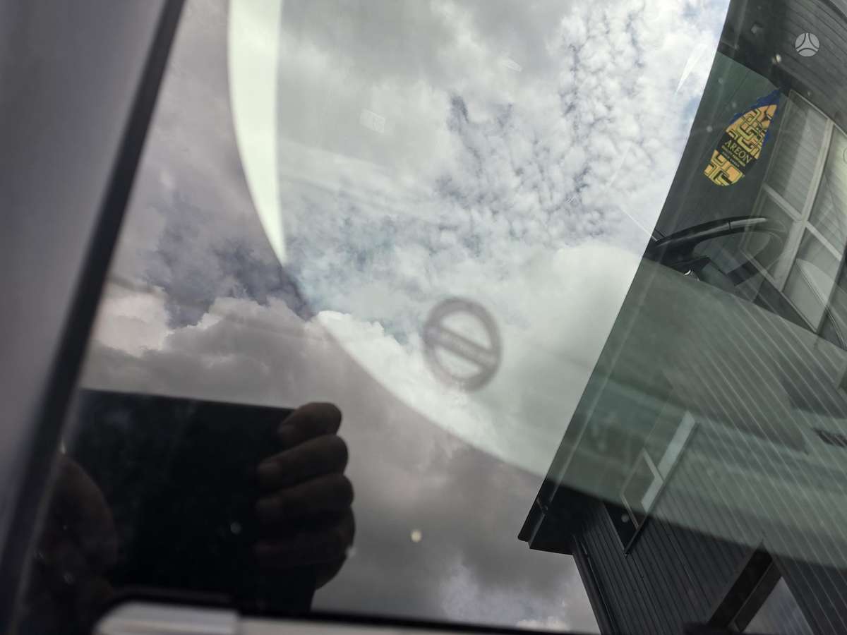 Land Rover 2012 — photo 20