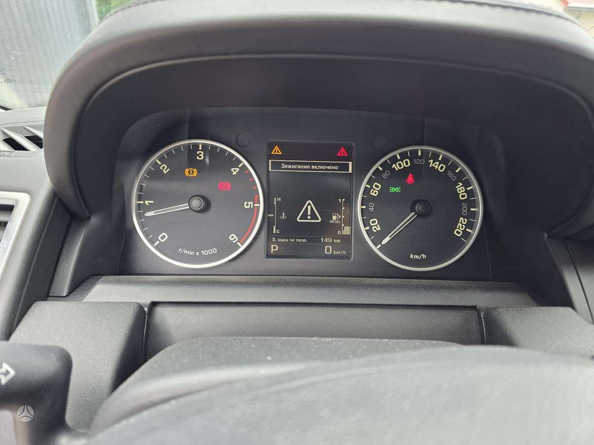 Land Rover 2012 — photo 25