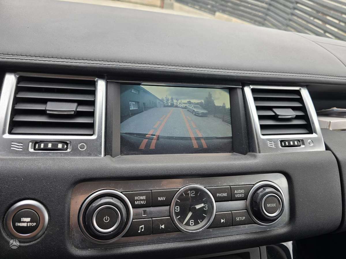Land Rover 2012 — photo 26