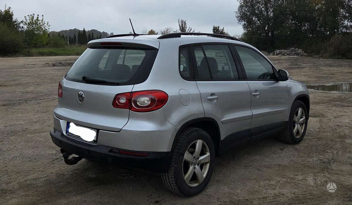 Volkswagen Tiguan 2008 — engine 1968 cm³, 140 HP (103kW)