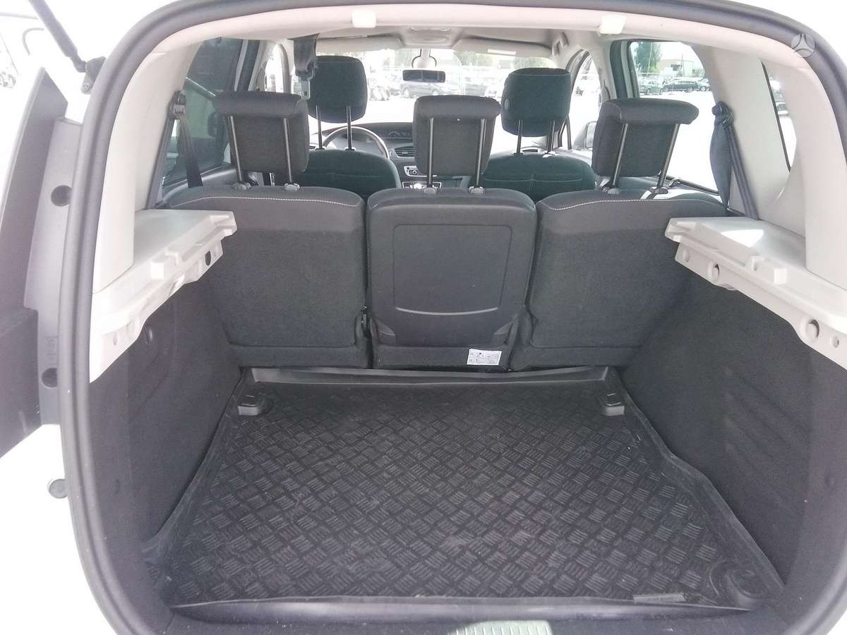 Renault Scenic 2015 — photo 14